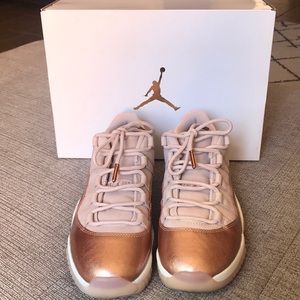 Womens Air Jordan 11 Retro Low